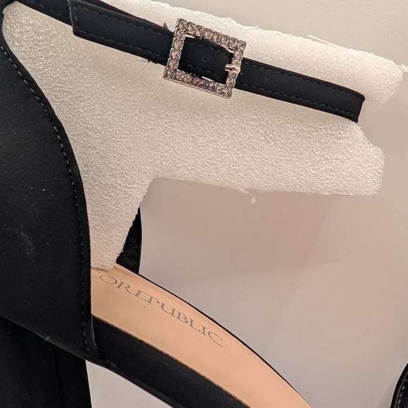 MARCOREPUBLIC Nottingham Black Chunky Heel Strap Platform Pumps Size 9 - Picture 4 of 10